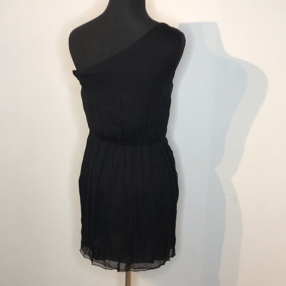 HALSTON rosette silk chiffon one shoulder tunic top - Picture 11 of 11